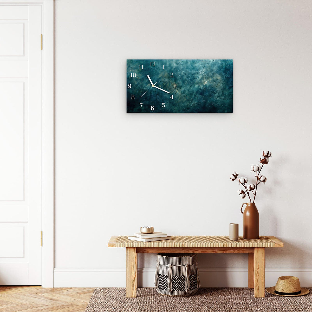 Moderne Wanduhr aus Glas mit Farbtiefe – Wanduhr Texturierte Wand aus Glas – Querformat 60 × 30 cm