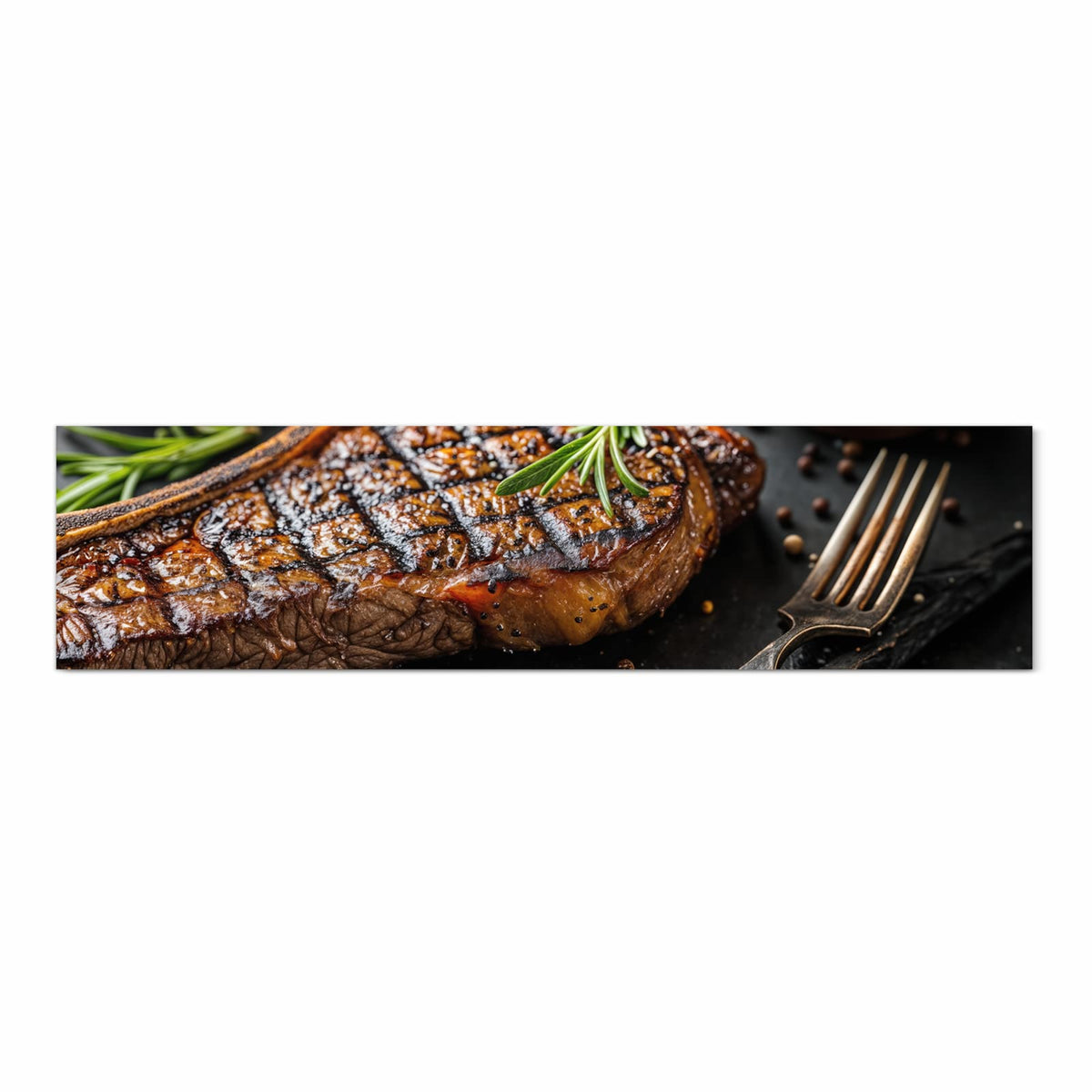 Küchenläufer mit Motiv Gegrilltes Steak in Frontansicht für angenehme Haptik