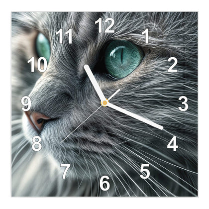 Wanduhr Quadratisch mit dem Motiv Katze mit Smaragdaugen
