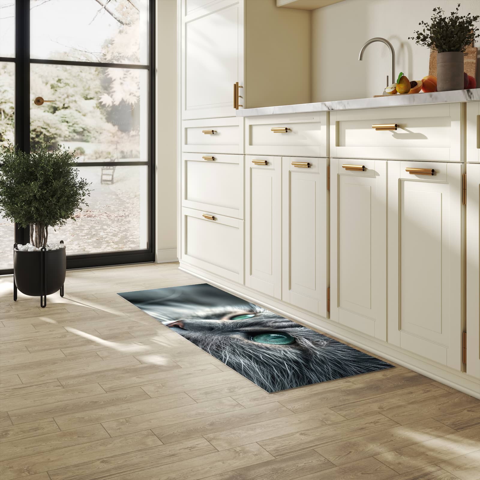 Abriebfester waschbarer Teppich Küche mit Motiv Katze von Nahaufnahme in heller Küche