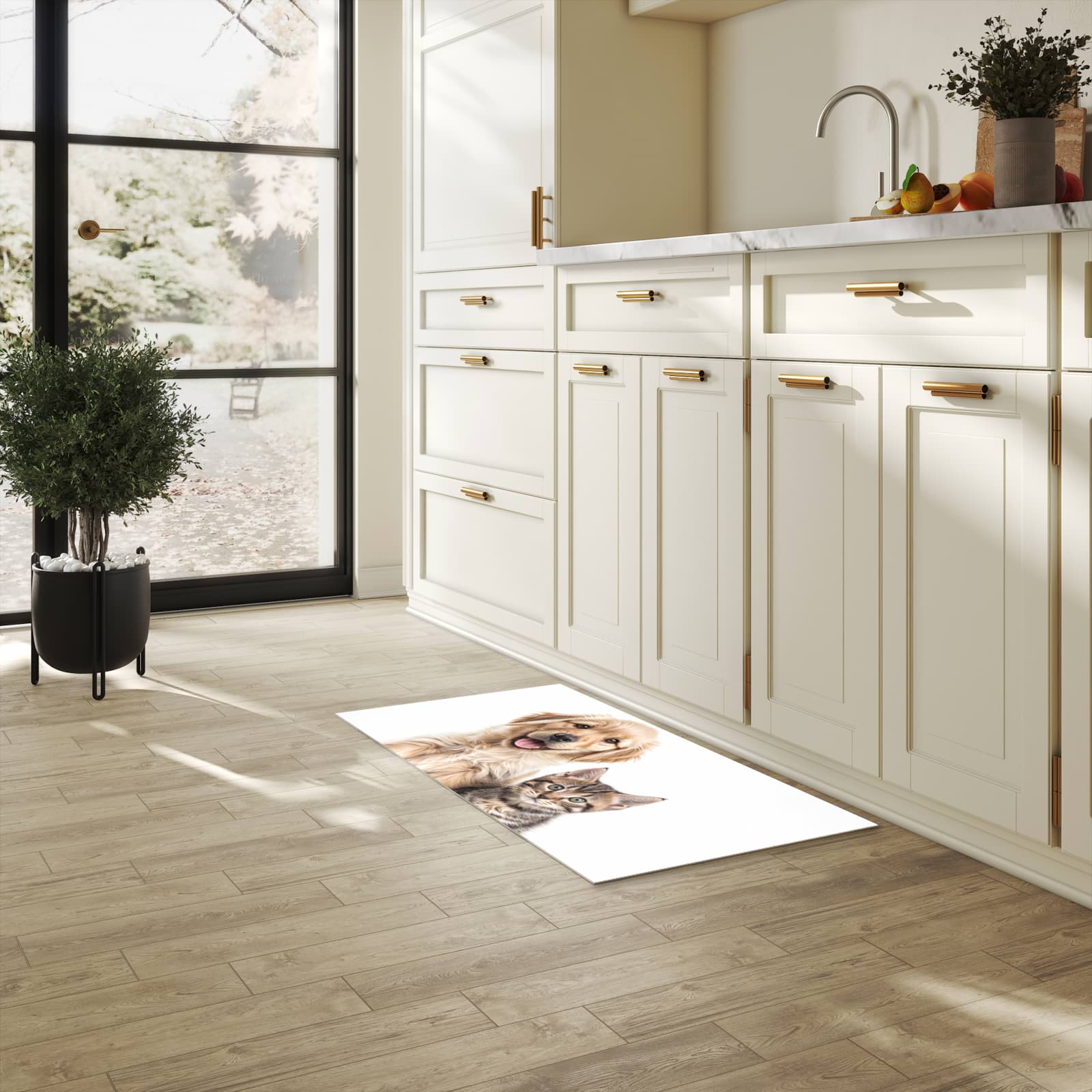 Waschbarer Küchenteppich mit Motiv Katze und Hund für Trittkomfort in heller Küche
