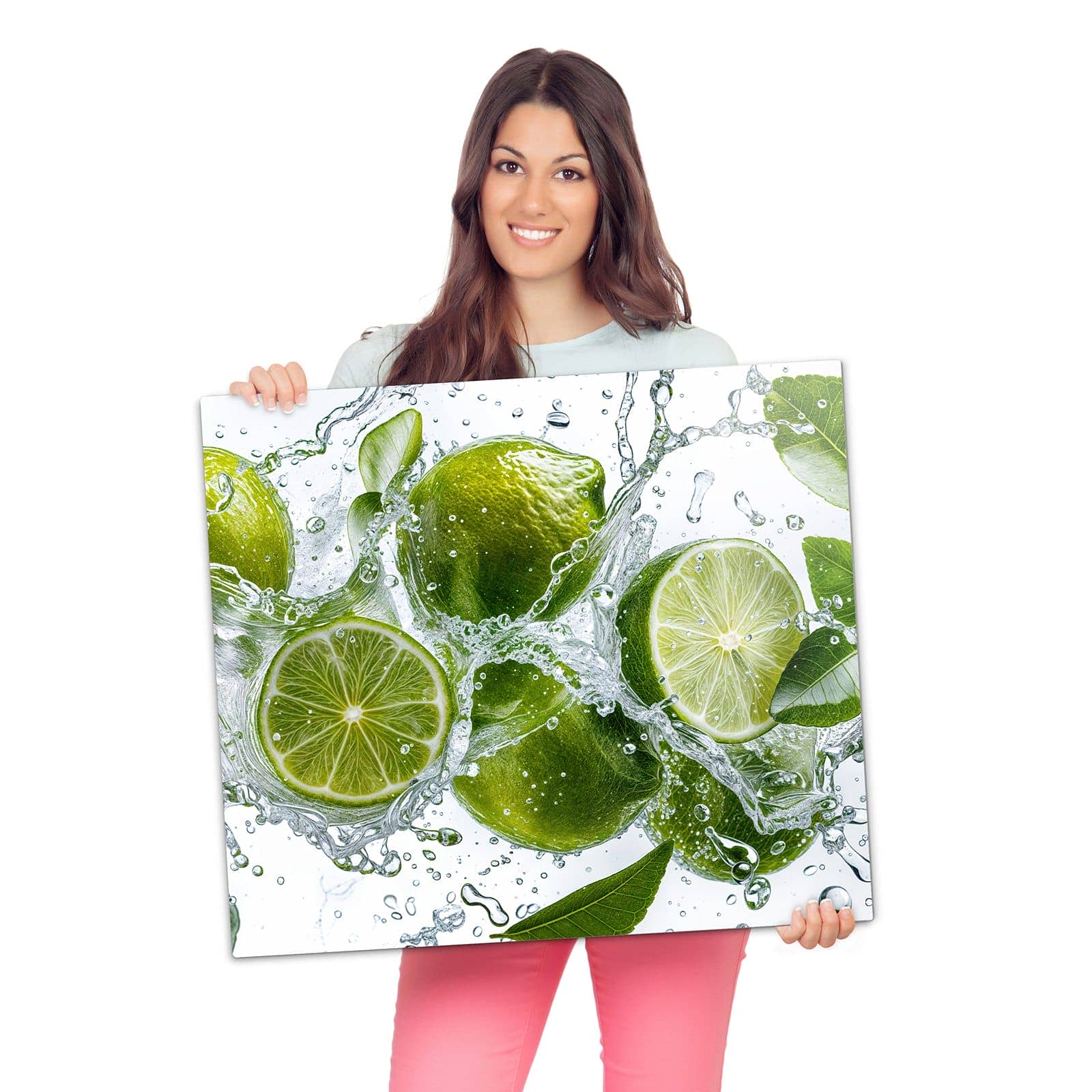 Herdabdeckplatte mit Spritzige Limetten-Motiv wird zur Größendarstellung gehalten