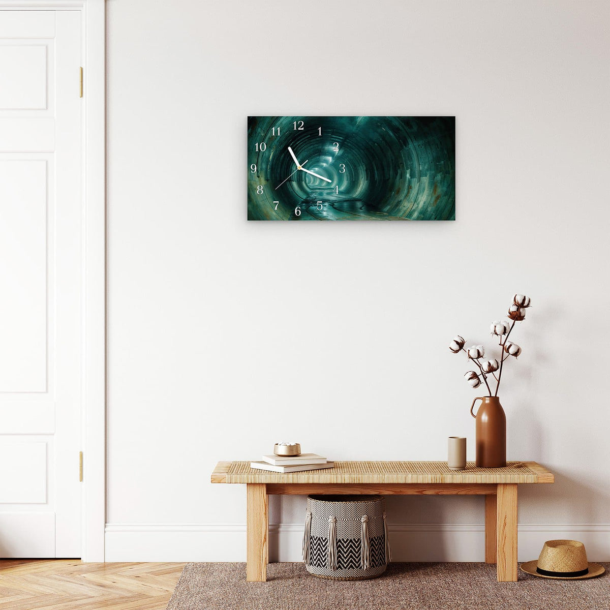 Moderne Wanduhr aus Glas mit Farbtiefe – Wanduhr Verlassener Tunnel aus Glas – Querformat 60 × 30 cm