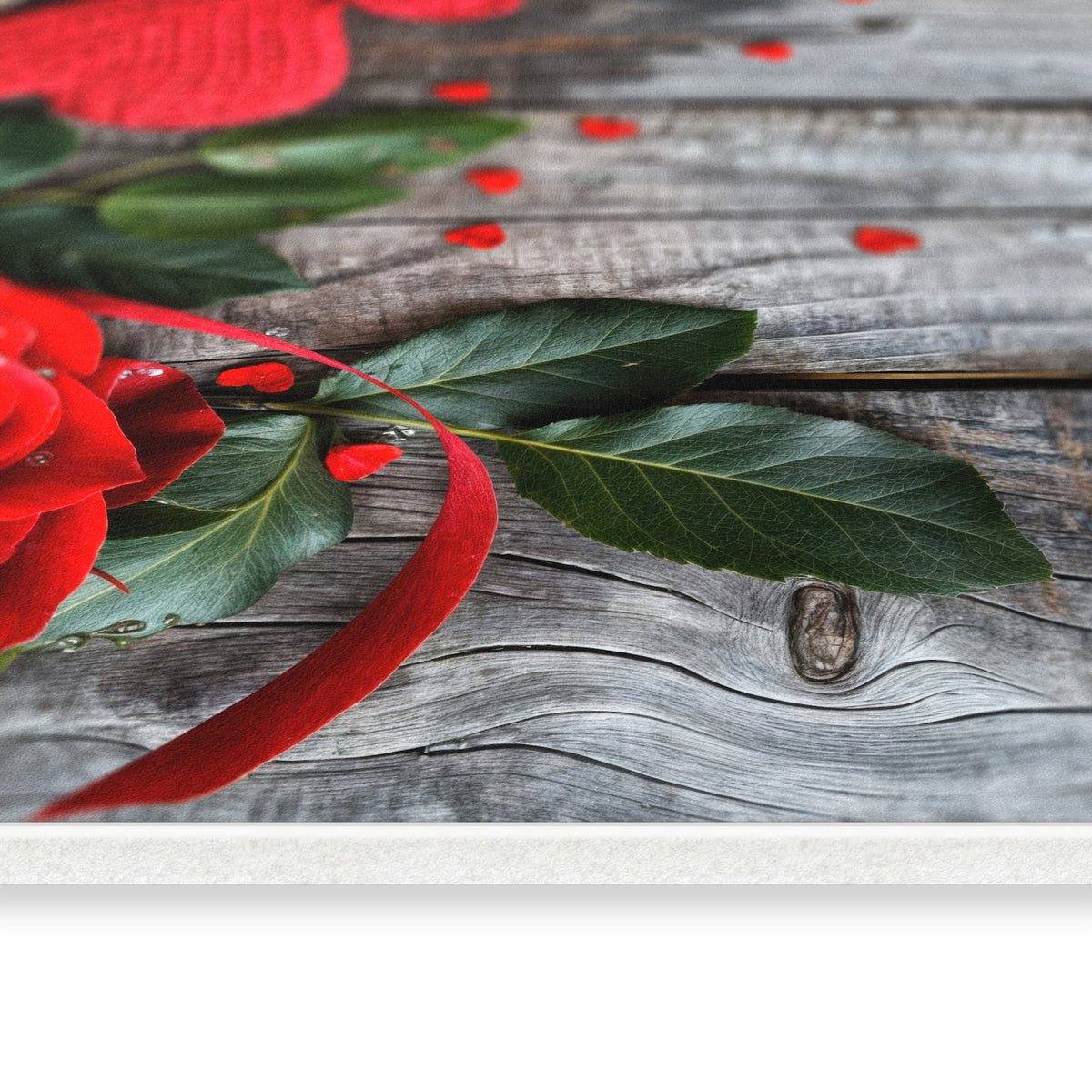 Geruchsneutraler moderner Küchenläufer mit Motiv Rote Rosen und Herzen in seitlicher Ansicht