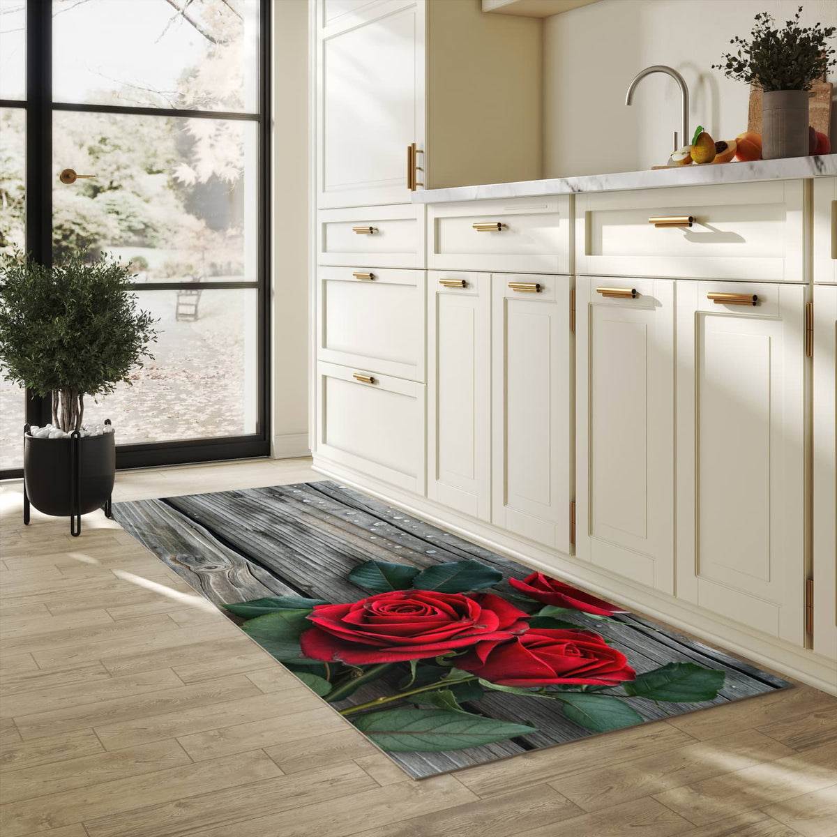 Strapazierfähiger Küchenteppich mit Motiv Romantische Rosenherzen in heller Küche