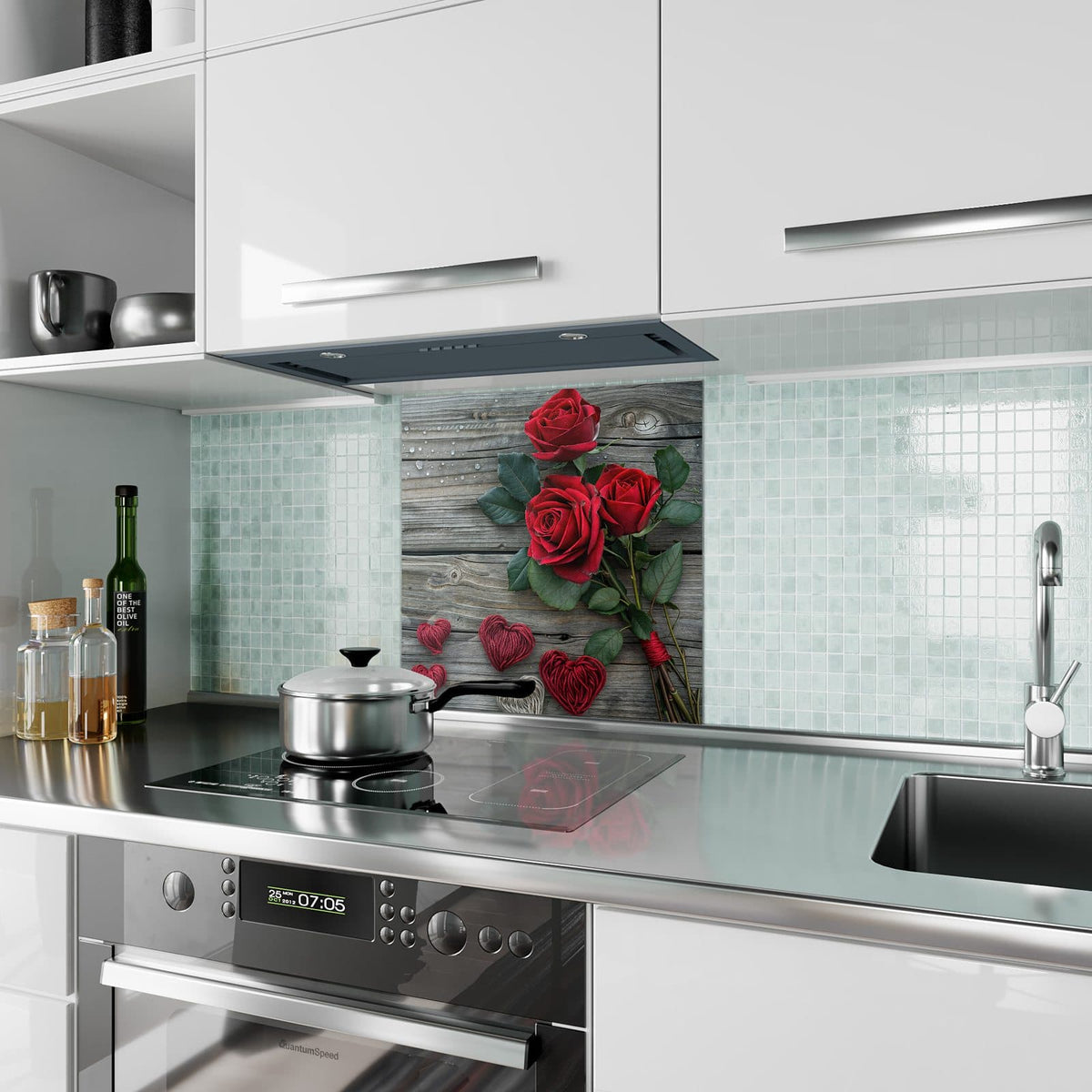 Küchenrückwand Drei Rosen mit Herzen aus Glas – Drei tiefrote Rosen auf Holz