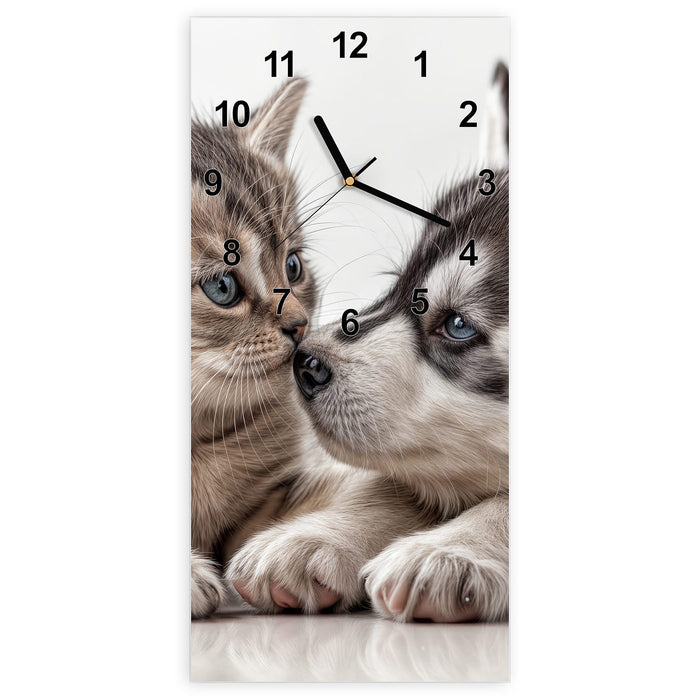 Wanduhr Kätzchen und Welpe aus Glas – Hochformat 30 × 60 cm mit Ziffernblatt Modern
