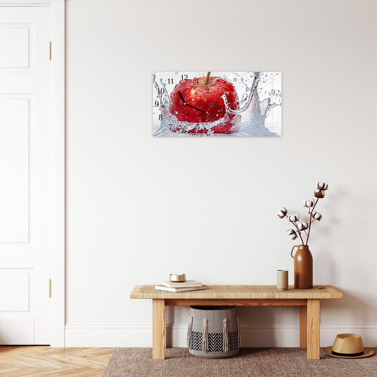 Moderne Wanduhr aus Glas mit Farbtiefe – Wanduhr Spritzender Apfel aus Glas – Querformat 60 × 30 cm