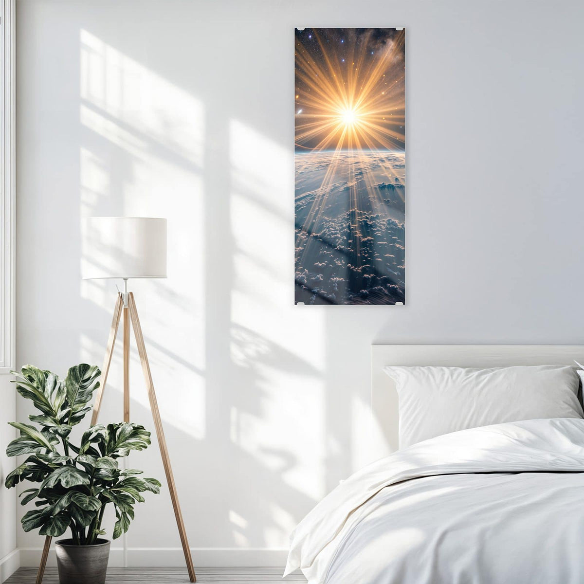Glasbild Sonne über blauer Erde an der Wand – Strahlende Sonne als Stern über blauem Erdhorizont, Milchstraße im Hintergrund