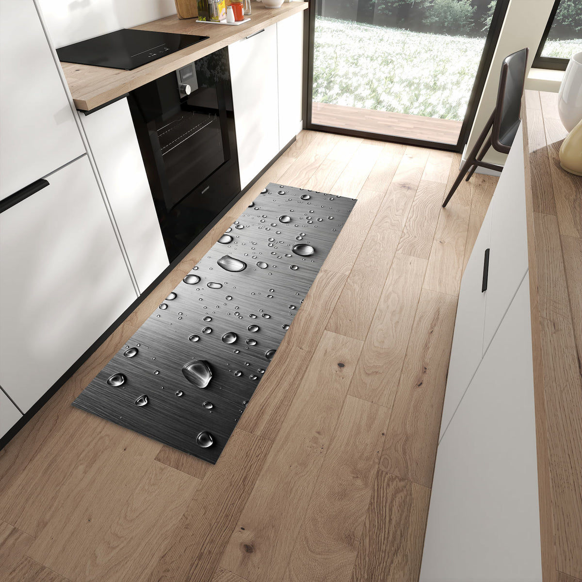Ordnungsschaffender Teppichläufer mit Motiv Wassertropfen auf Metall in moderner Küche