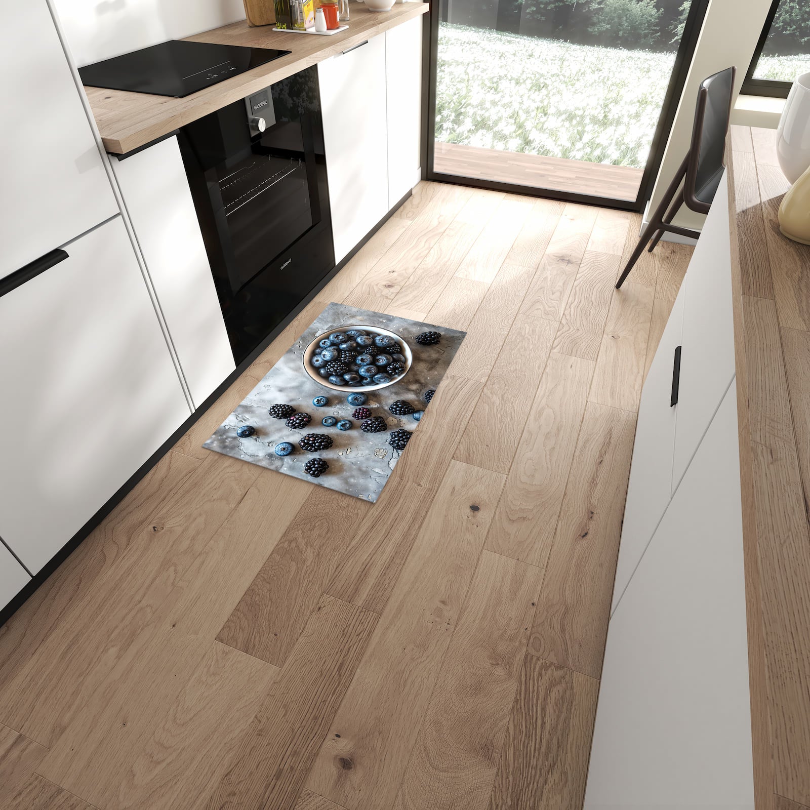 Pflegeleichter Küchenteppich mit Motiv Heidelbeeren Brombeeren in moderner Küche