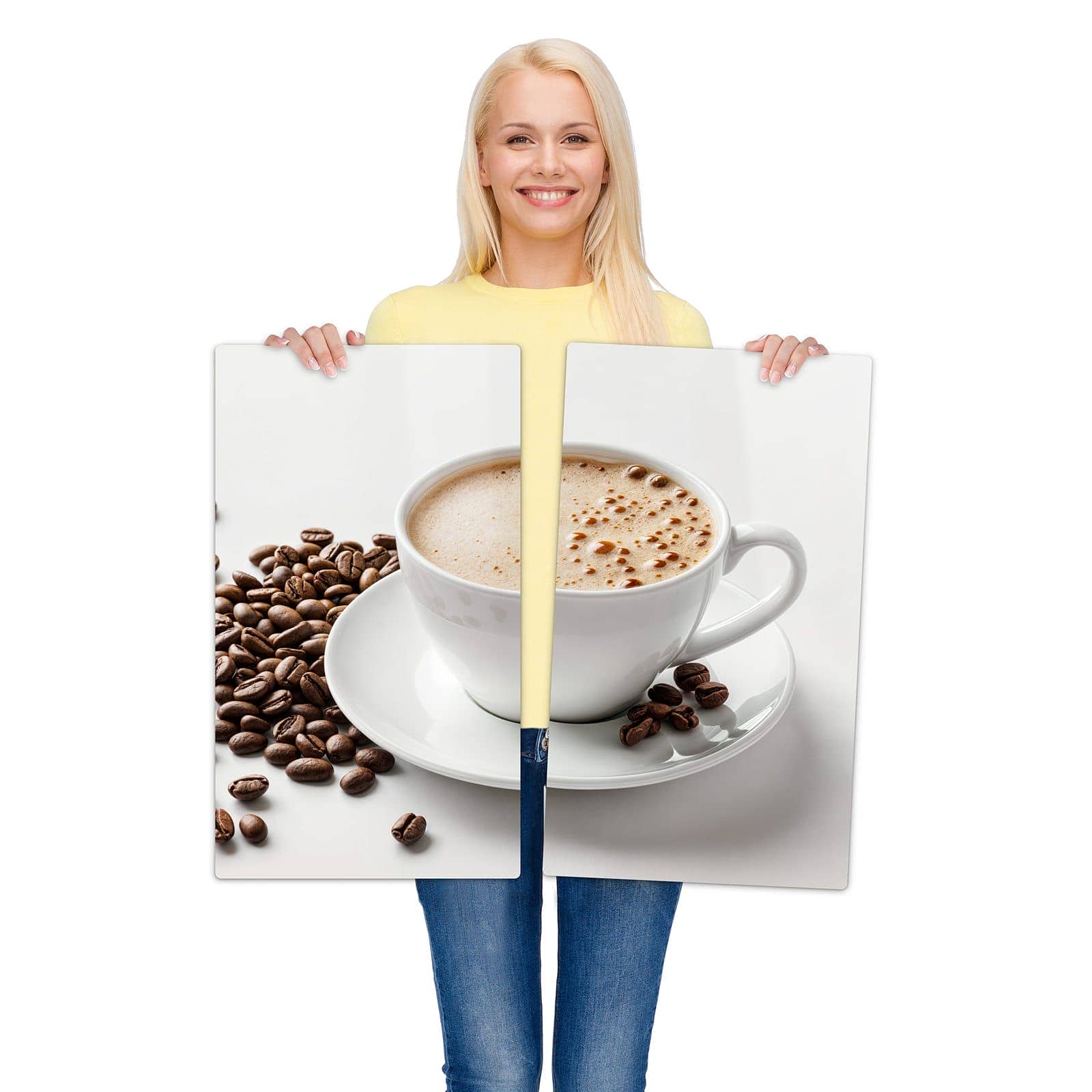 2-teilige Herdabdeckung mit Kaffeetasse und Bohnen-Motiv wird zur Größendarstellung gehalten