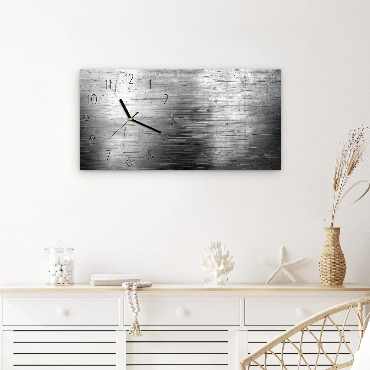 Wanduhr Strukturierte Oberfläche aus Glas – Querformat 60 × 30 cm – Gebürstetes Metall mit feinen Kratzern