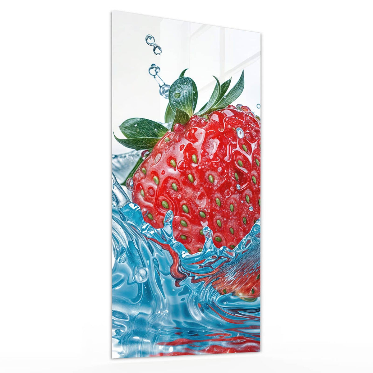 Glasbild Eintauchende Erdbeere von der Seite, 4 mm Echtglas
