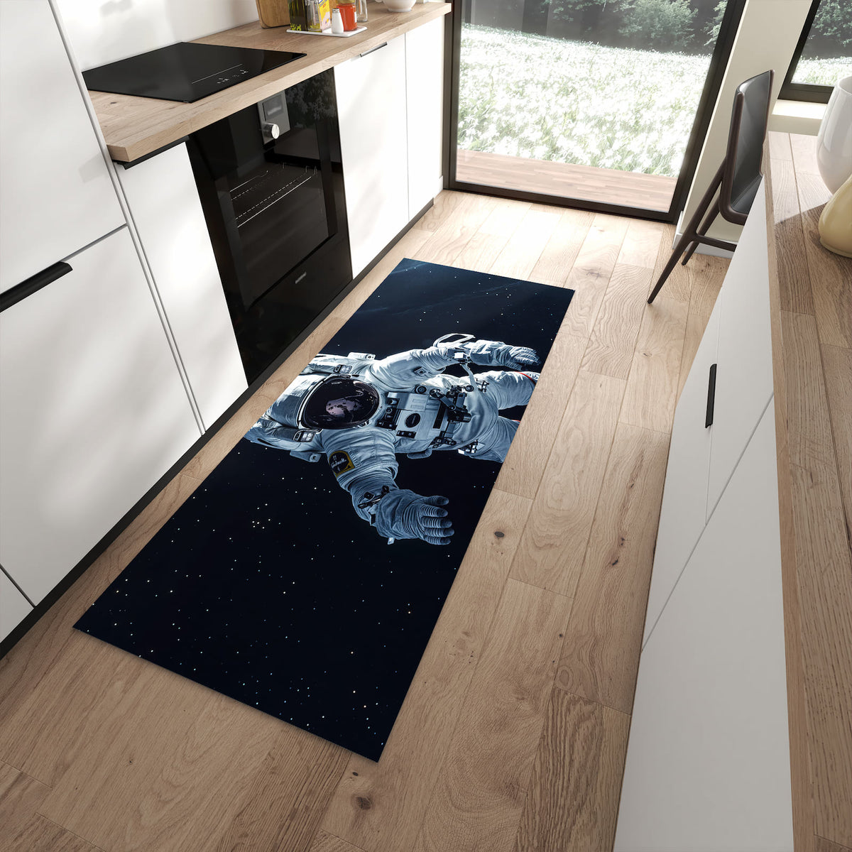 Rutschfester Küchenvorleger mit Motiv Astronaut im All in Frontansicht