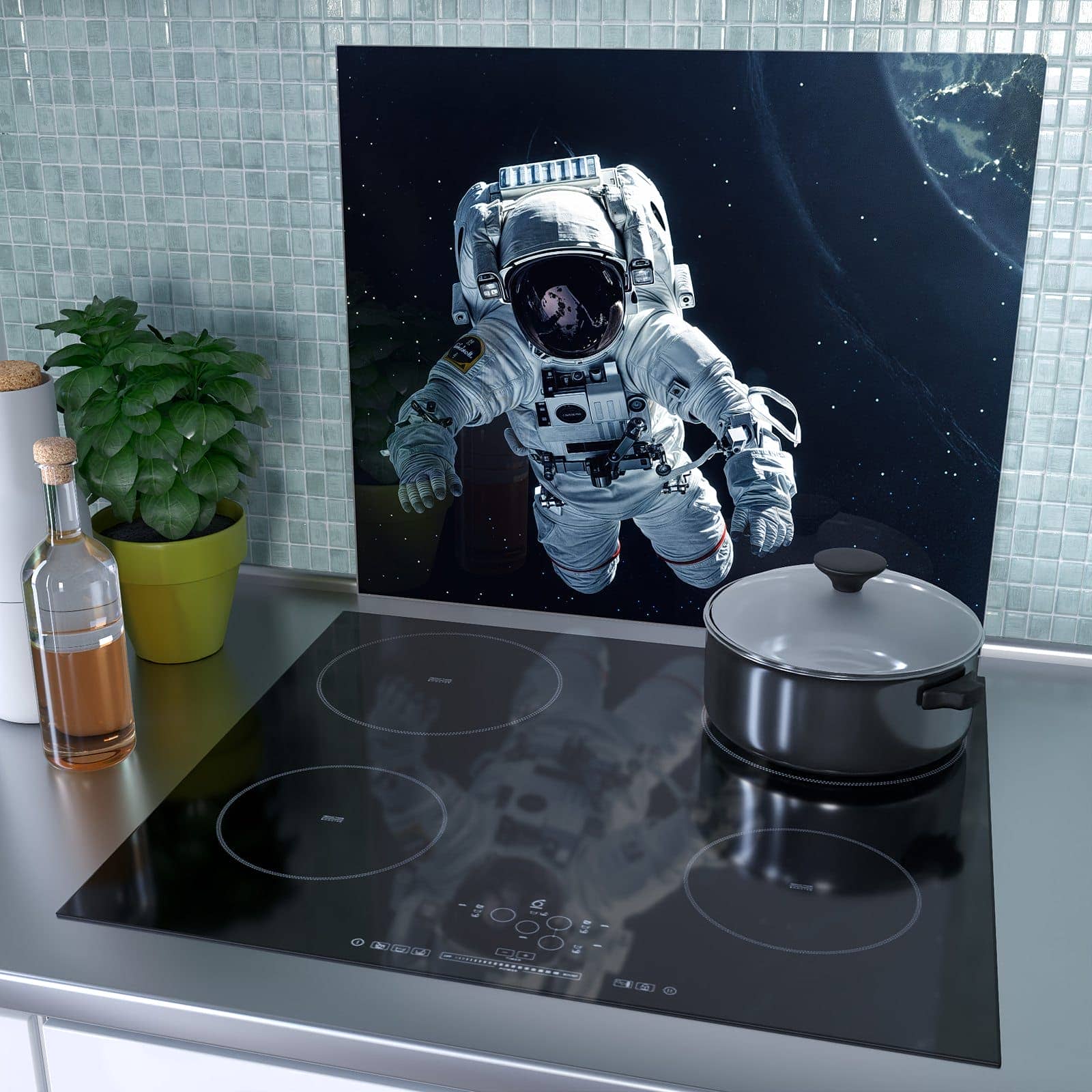 1-teilige Abdeckung für Herdplatte mit Astronaut im All-Motiv als Spritzschutz hinter dem Kochfeld