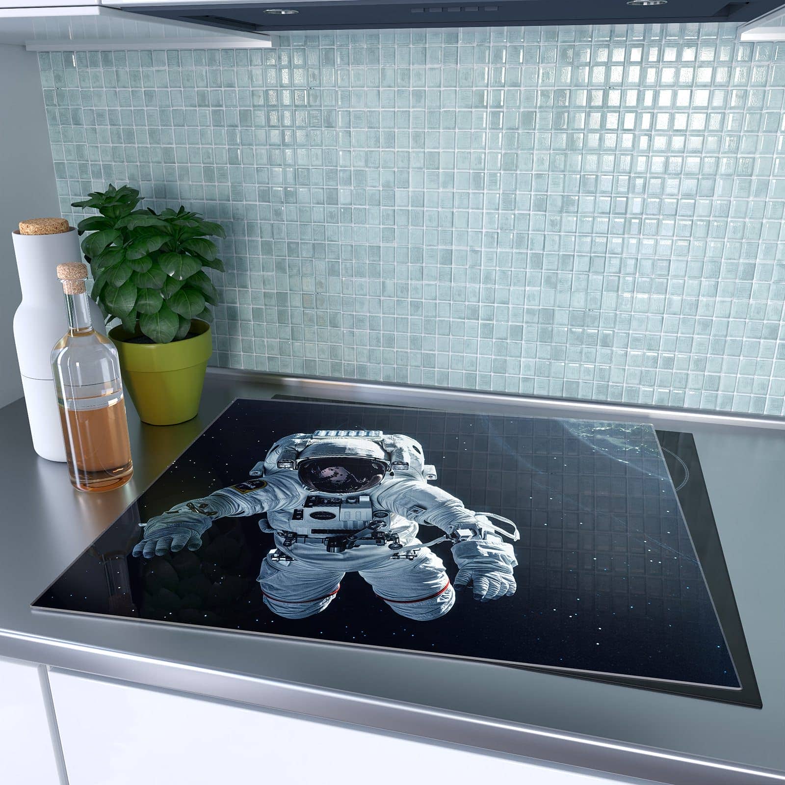 1-teilige Herdabdeckplatten aus Glas mit Astronaut im All-Motiv auf dem Ceranfeld