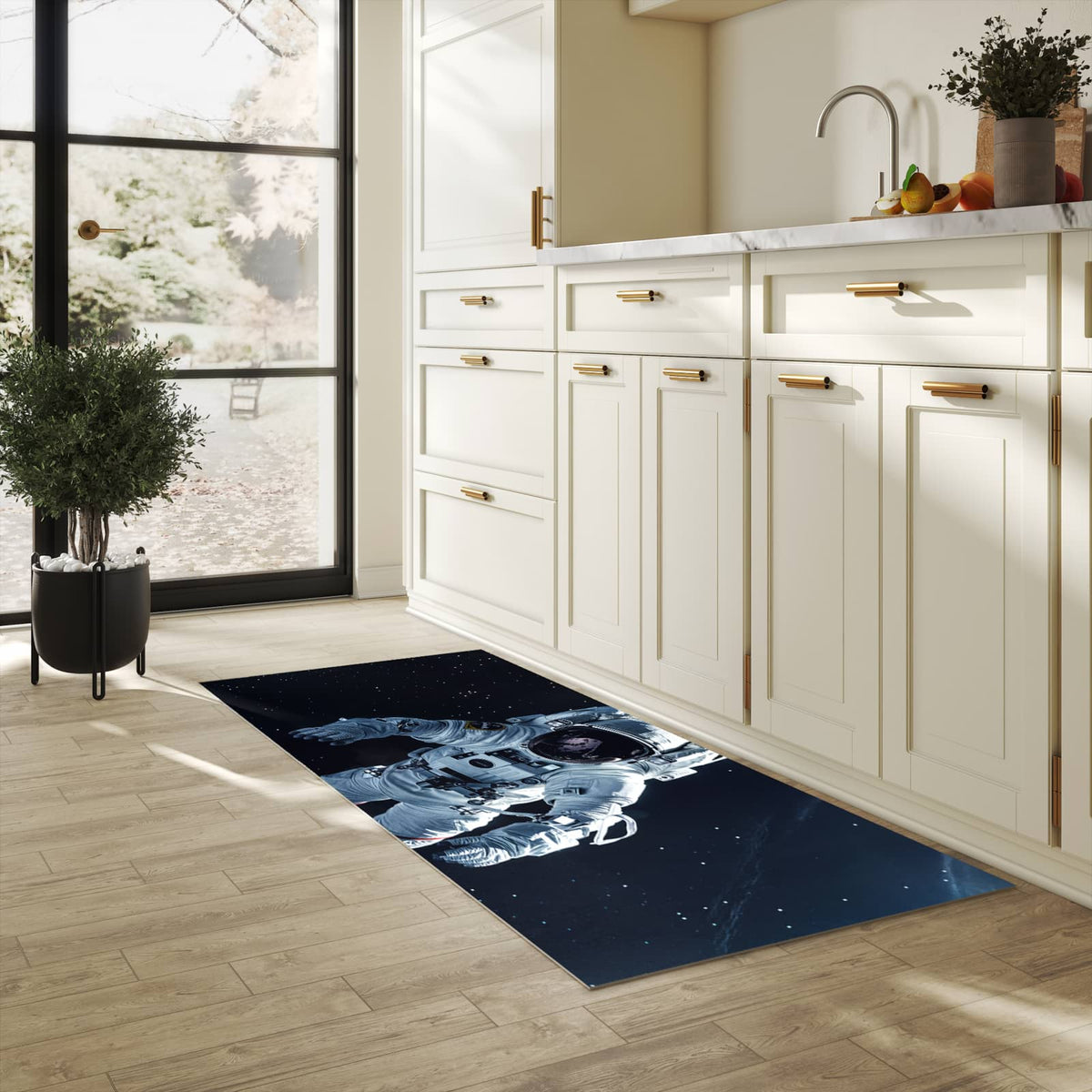 Farbbeständiger Küchenteppich mit Motiv Astronaut im All in der Größe 90x180 cm