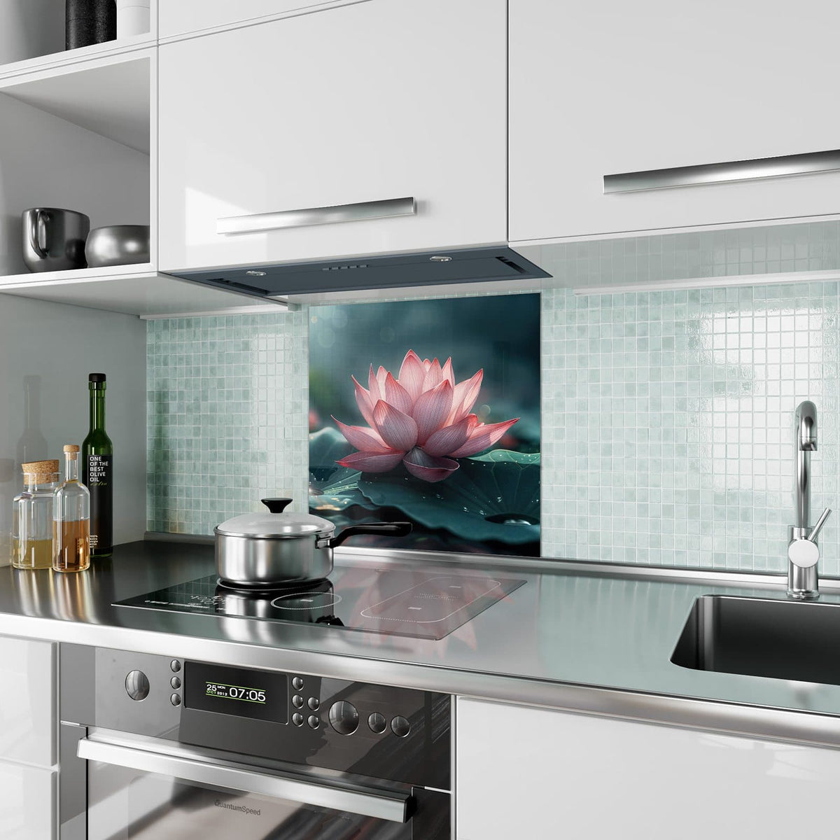 Küchenrückwand aus Glas Rosa Lotusblüte im quadratischen Format als Spritzschutz hinter dem Kochfeld, über dem Fliesenspiegel montiert