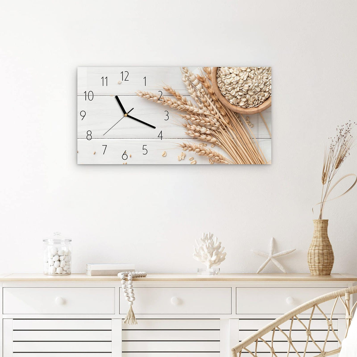 Wanduhr Weizenoer Selektion aus Glas – Querformat 60 × 30 cm – Haferflocken und Ähren auf hellem Holz