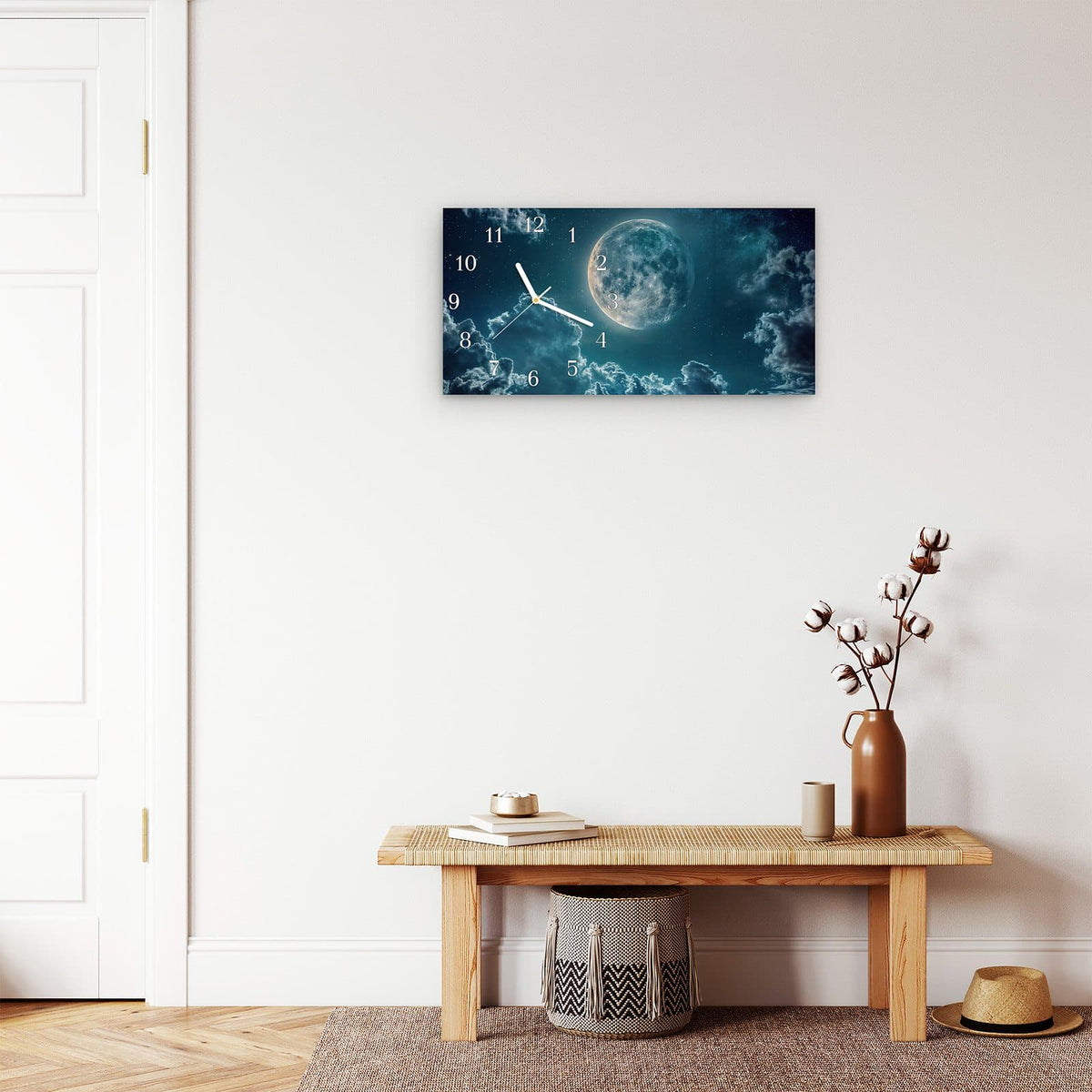 Moderne Wanduhr aus Glas mit Farbtiefe – Wanduhr Mond über Wolken aus Glas – Querformat 60 × 30 cm