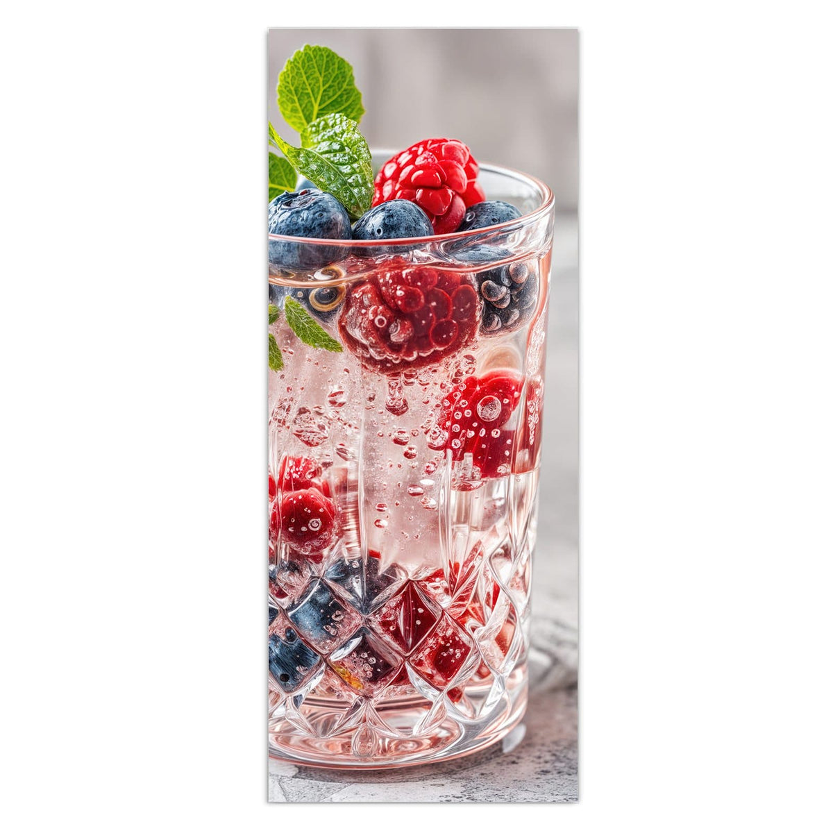 Wandbild - Limonade mit Beeren - Hochformat – Beerendrinks mit Minze im Glas