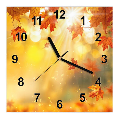 Wanduhr Quadratisch mit dem Motiv Sonne im Ahornlaub
