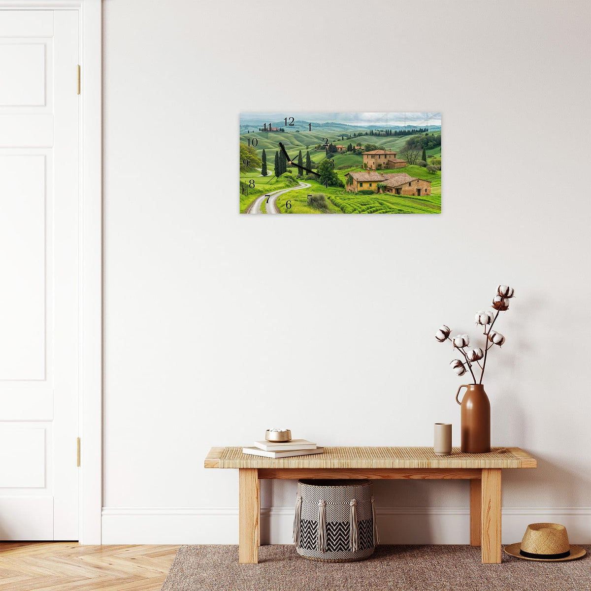 Moderne Wanduhr aus Glas mit Farbtiefe – Wanduhr Landschaft Italien aus Glas – Querformat 60 × 30 cm