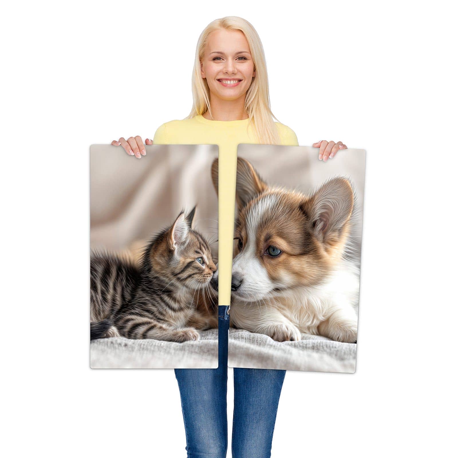 2-teilige Herd Schutzplatte mit Welpe und Kätzchen-Motiv wird zur Größendarstellung gehalten