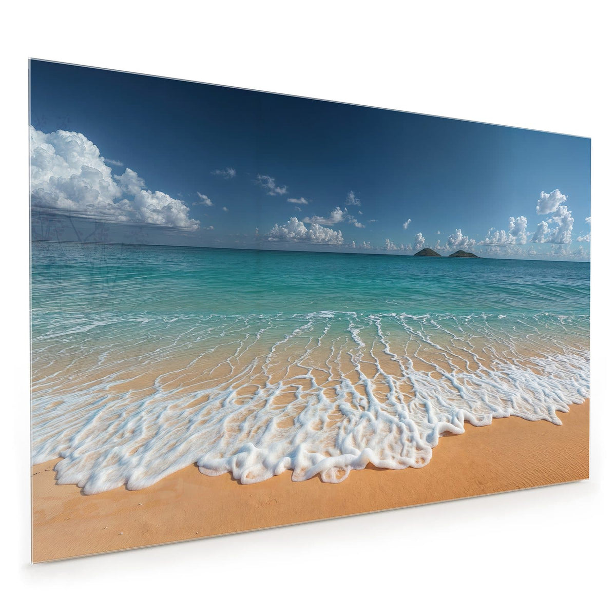 Küchenrückwand aus Glas im Hochformat mit Motiv Brandung vor Inseln: Schaumzungen auf orangem Sand, dahinter türkises Meer und zwei kleine Inseln am Horizont