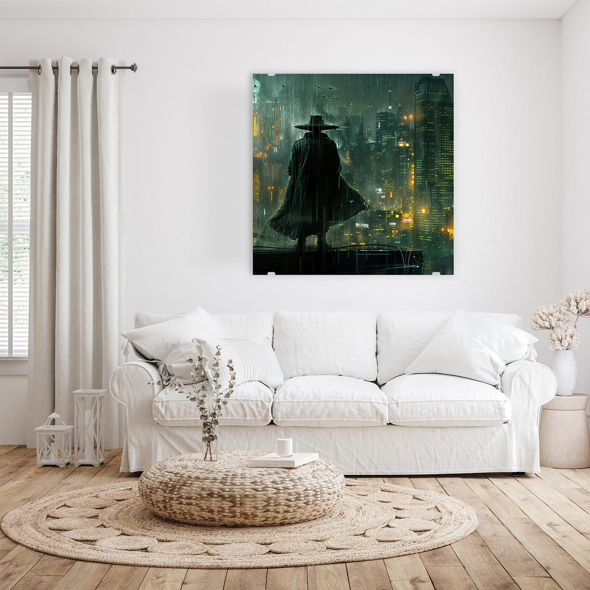 Glasbild Mann mit Hut im Regen an der Wand – Figur in langem Mantel und Hut von hinten, Regen, Hochhäuser mit Lichtern