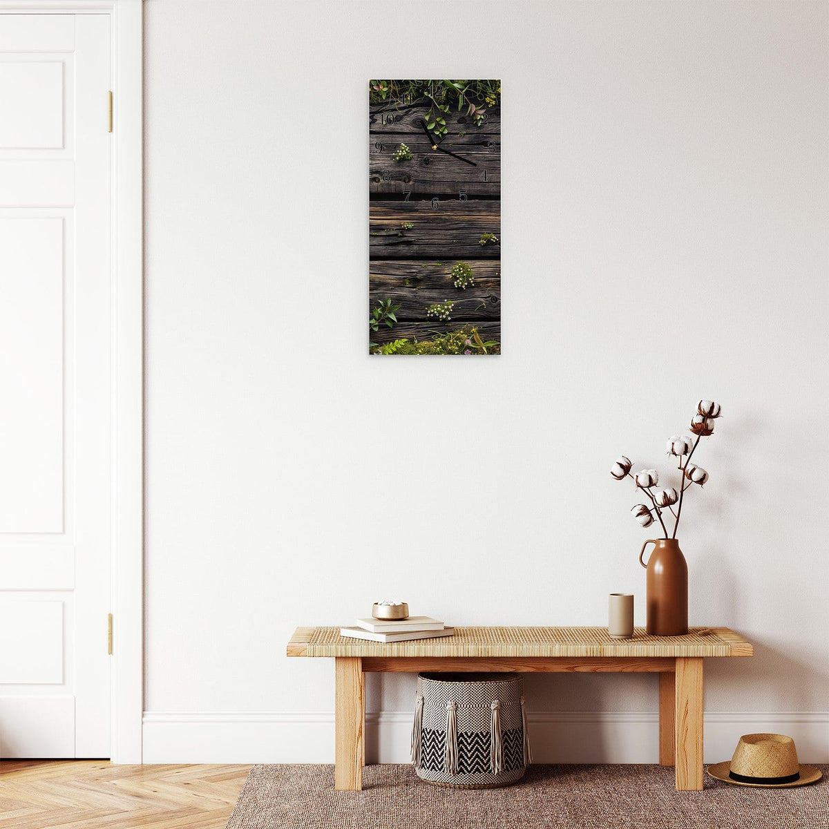 Moderne Wanduhr aus Glas mit Farbtiefe – Wanduhr Holz mit Blumen aus Glas – Hochformat 30 × 60 cm
