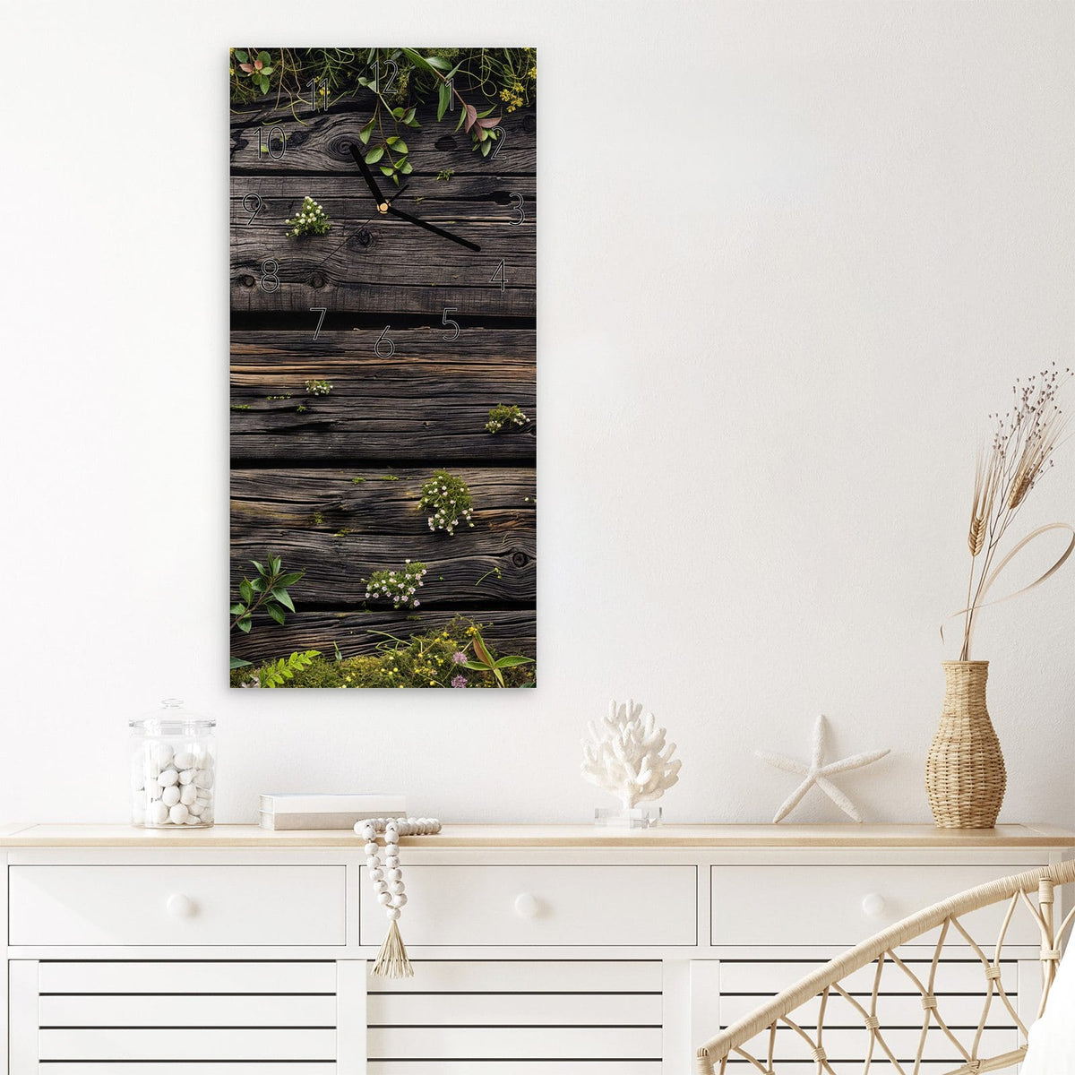 Wanduhr Holz mit Blumen aus Glas – Wildblumen rahmen rustikales Holz