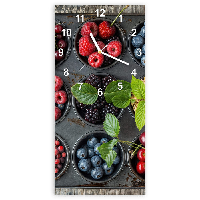 Wanduhr Bunte Beeren aus Glas – Hochformat 30 × 60 cm mit Ziffernblatt Modern