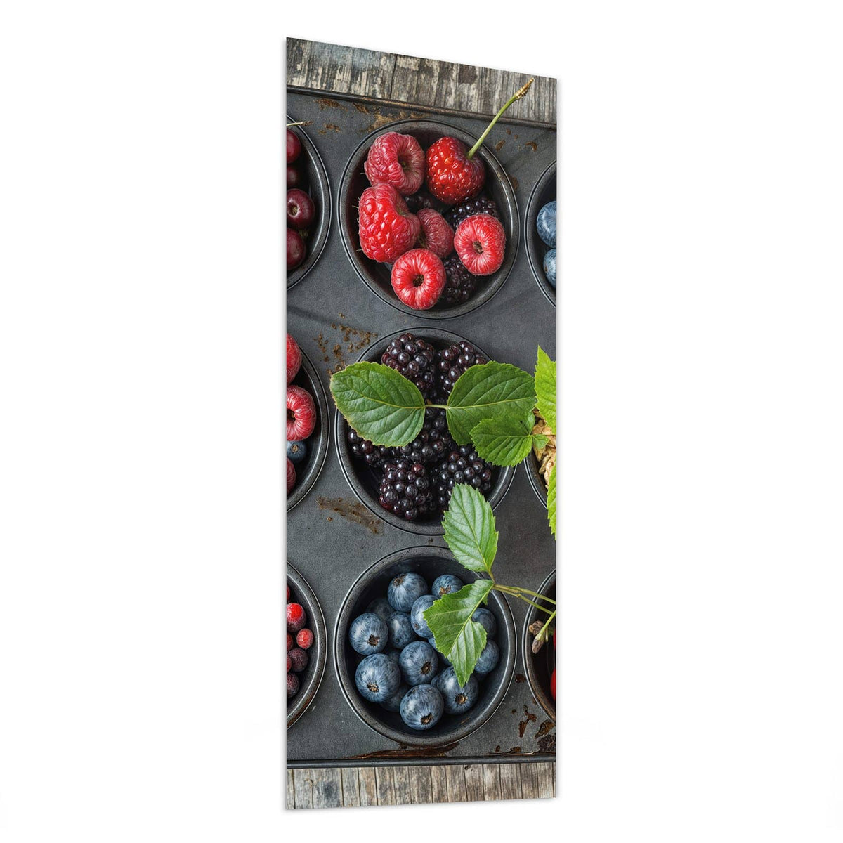 Glasbild Beeren in Muffinform von der Seite, 4 mm Echtglas