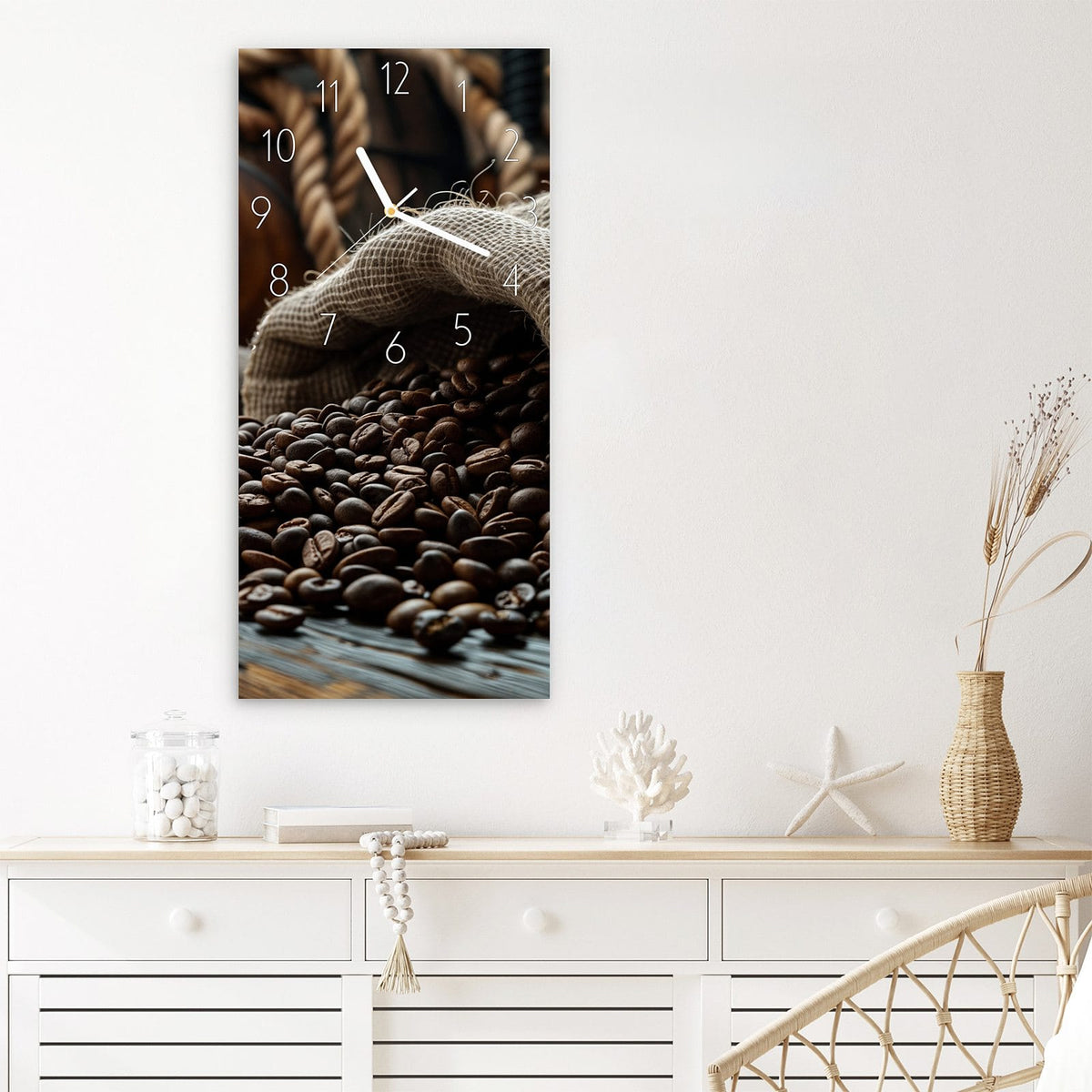 Wanduhr Kaffeebohnen Sack aus Glas – Kaffeebohnen strömen aus Jutesack