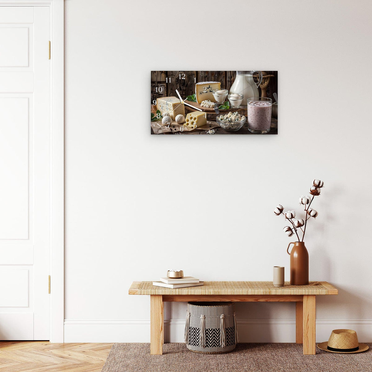 Moderne Wanduhr aus Glas mit Farbtiefe – Wanduhr Käseplatte mit Milch aus Glas – Querformat 60 × 30 cm