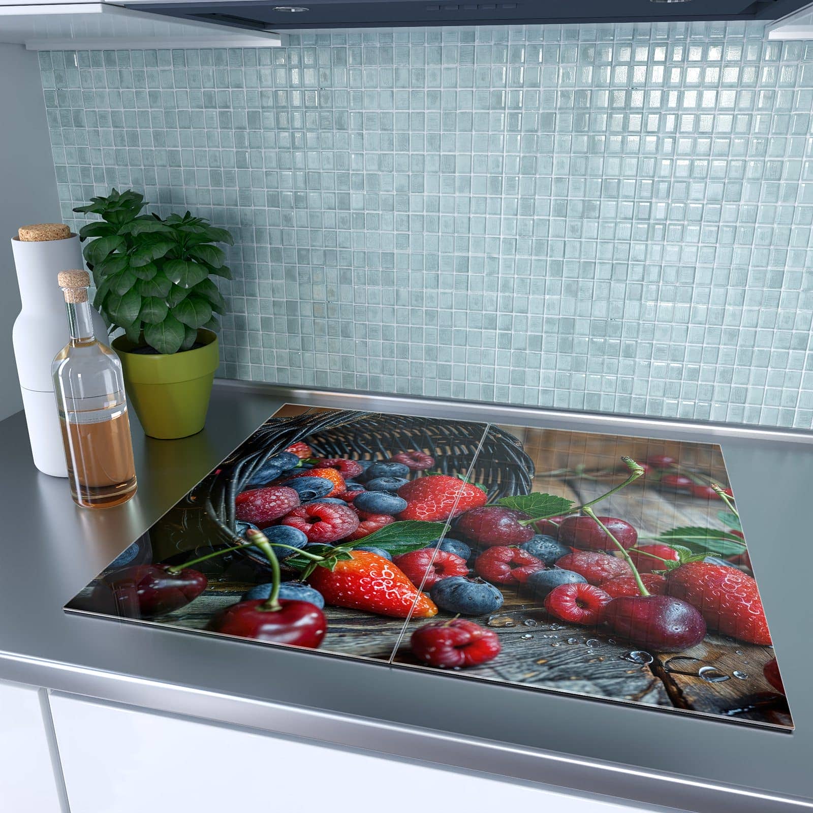2-teilige Herdabdeckplatten mit Frische Beerenkorb-Motiv auf dem Ceranfeld