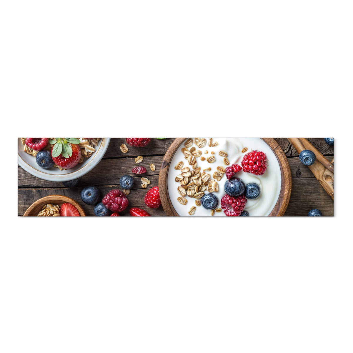Formstabiler Küchenteppich mit Motiv Beeriges Müsli in Frontansicht