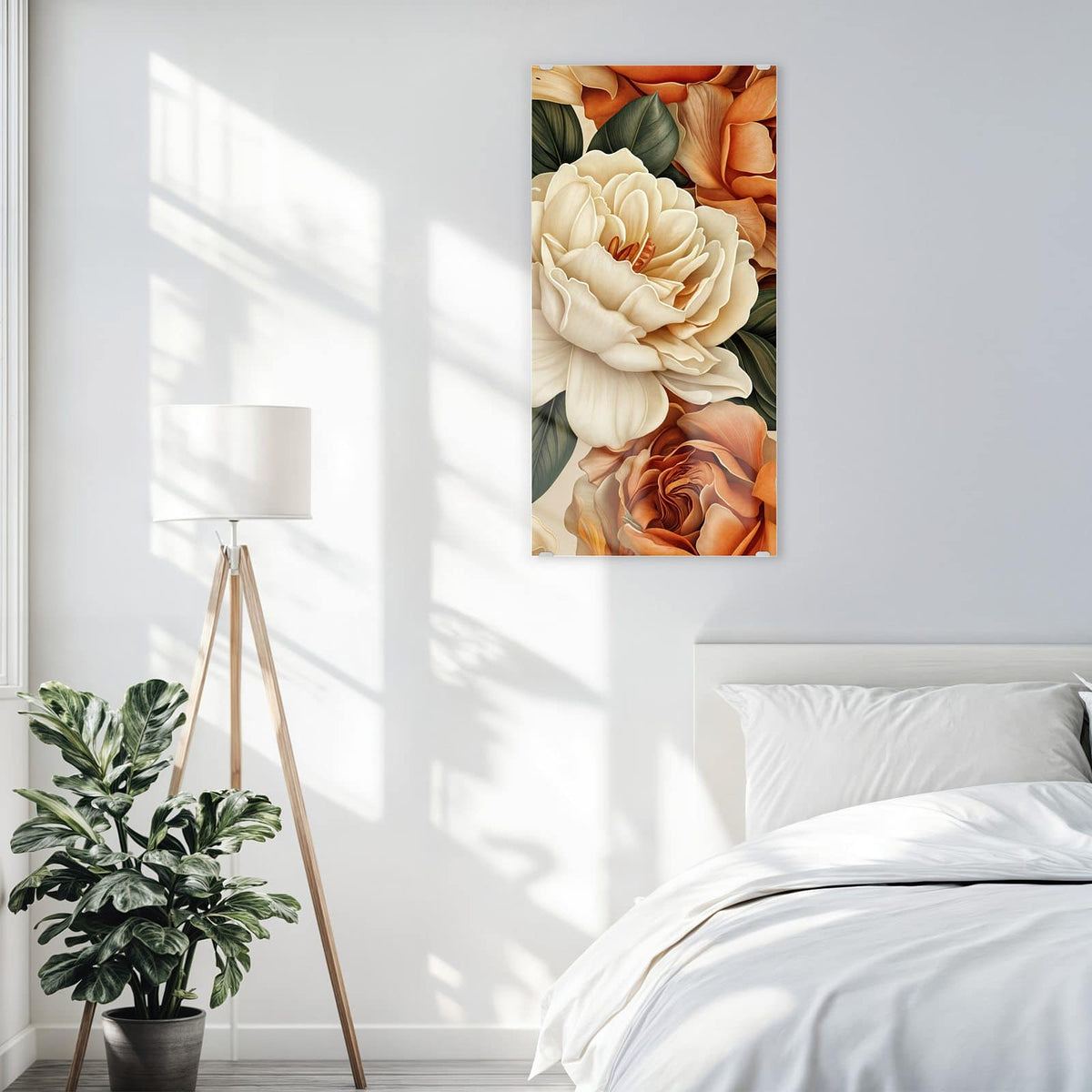 Glasbild Rosen in Terrakotta an der Wand – Illustriertes Blütenmuster aus cremeweißen Rosen, rostorangen Rosen und Lilien auf Beige