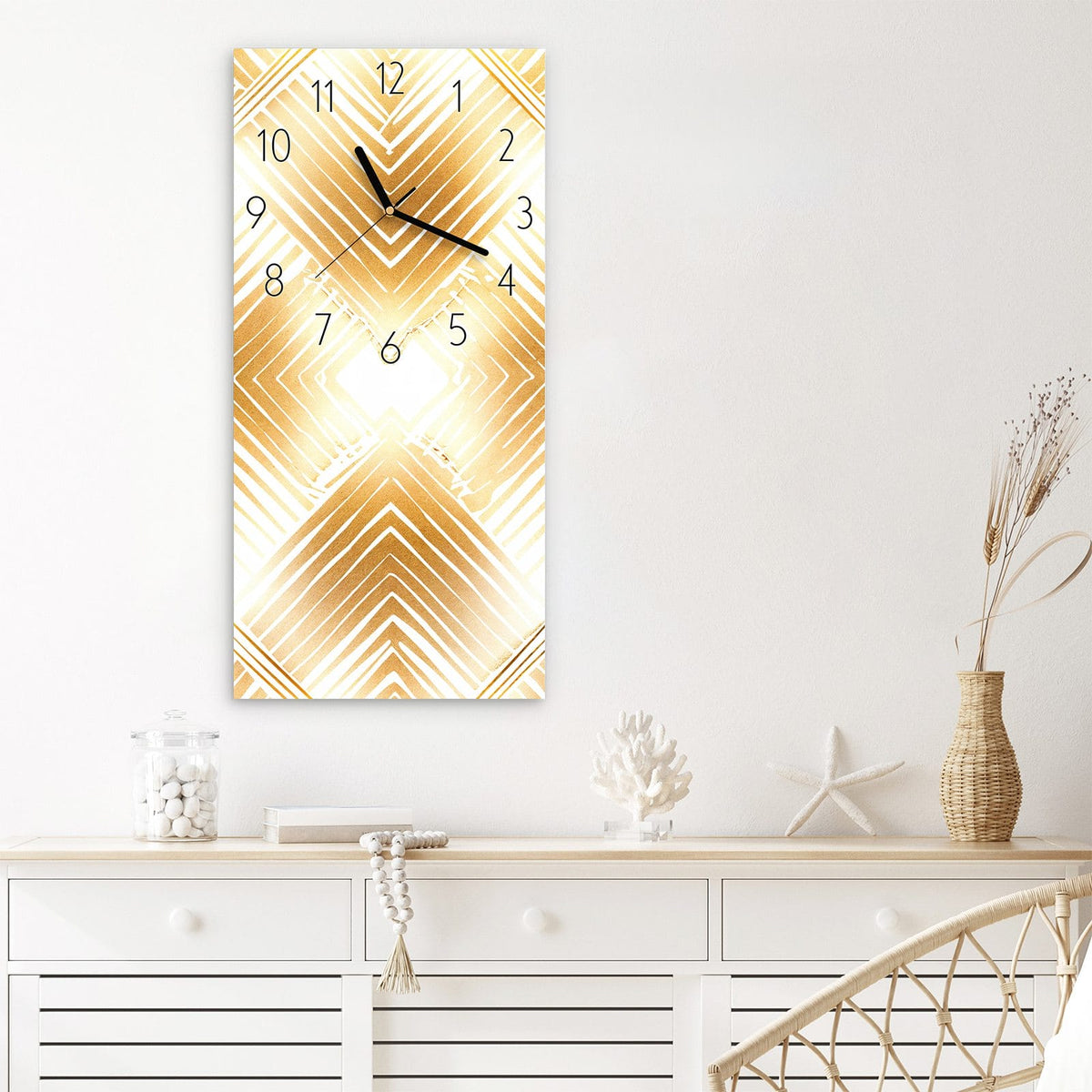 Wanduhr Goldenes Dreiecksmuster aus Glas – Goldene Dreiecke mit optischer Tiefe