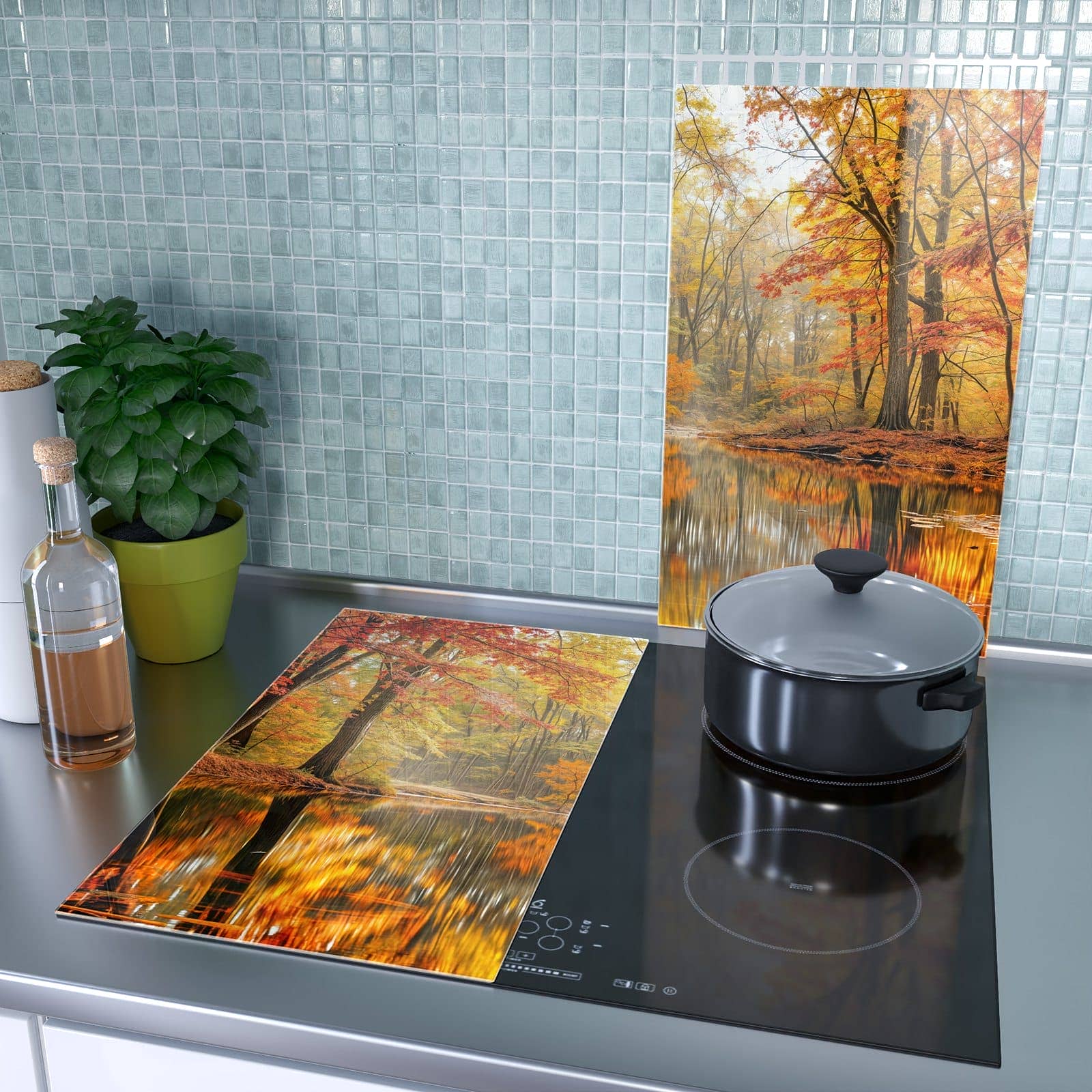 2-teilige Herdabdeckplatten mit Herbstwald am See-Motiv als Spritzschutz hinter dem Kochfeld