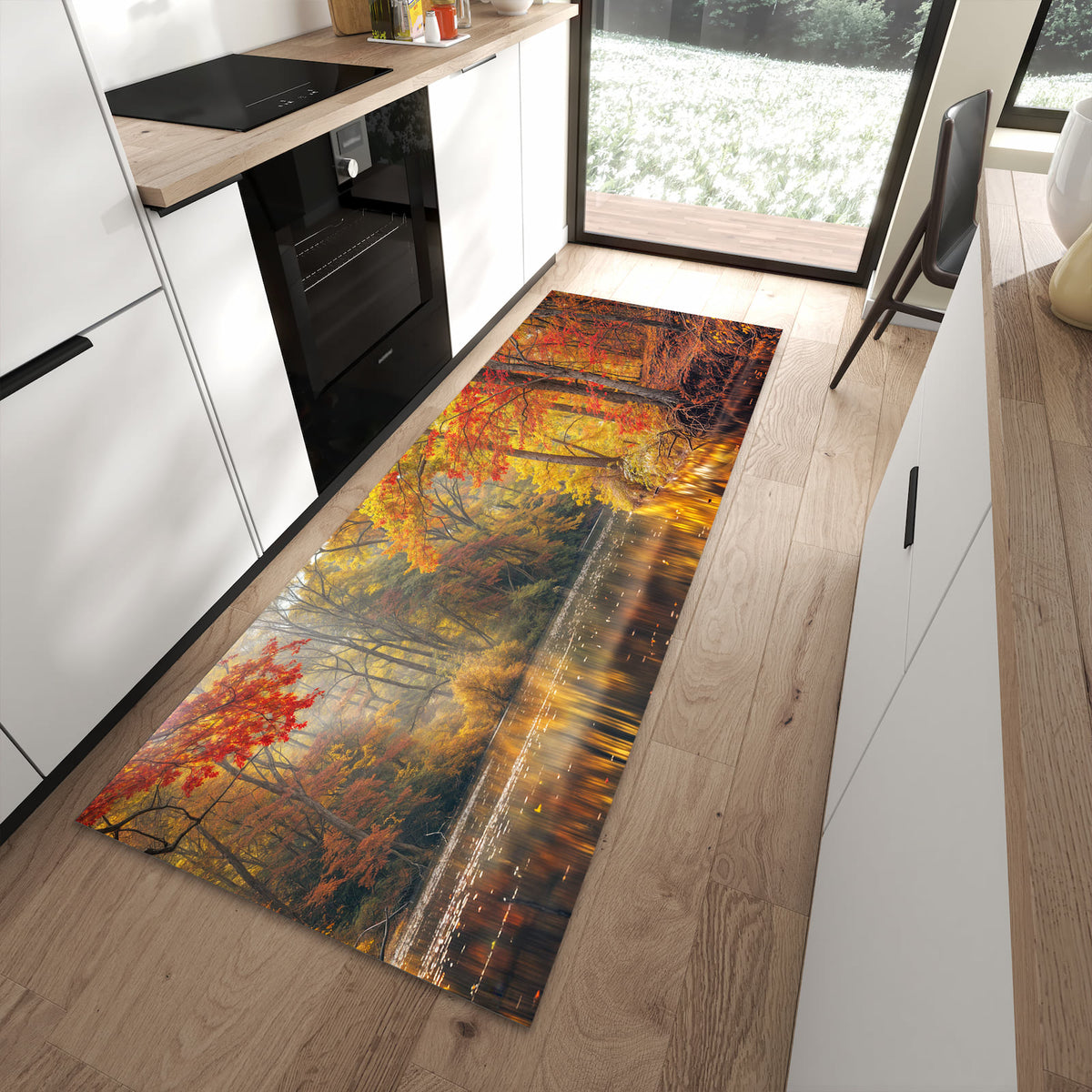 Komfortabler waschbarer Küchenteppich mit Motiv Herbstwald See in moderner Küche