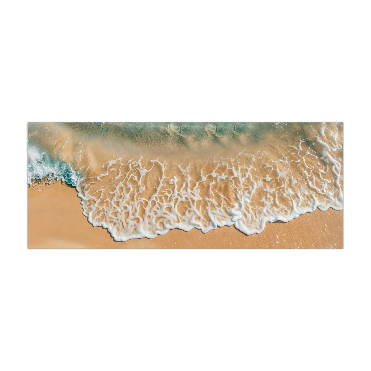 Küchenrückwand aus Glas Meeresschaum auf Sand im Hochformat, Motiv bildfüllend von vorn