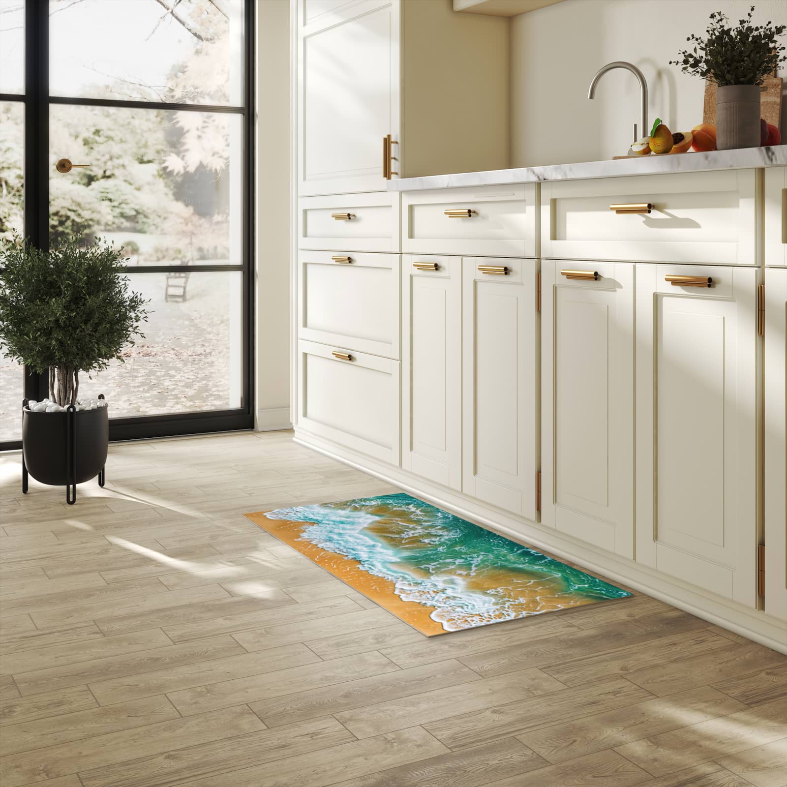 Geruchsneutraler langer Teppich mit Motiv Meeresbrandung in heller Küche