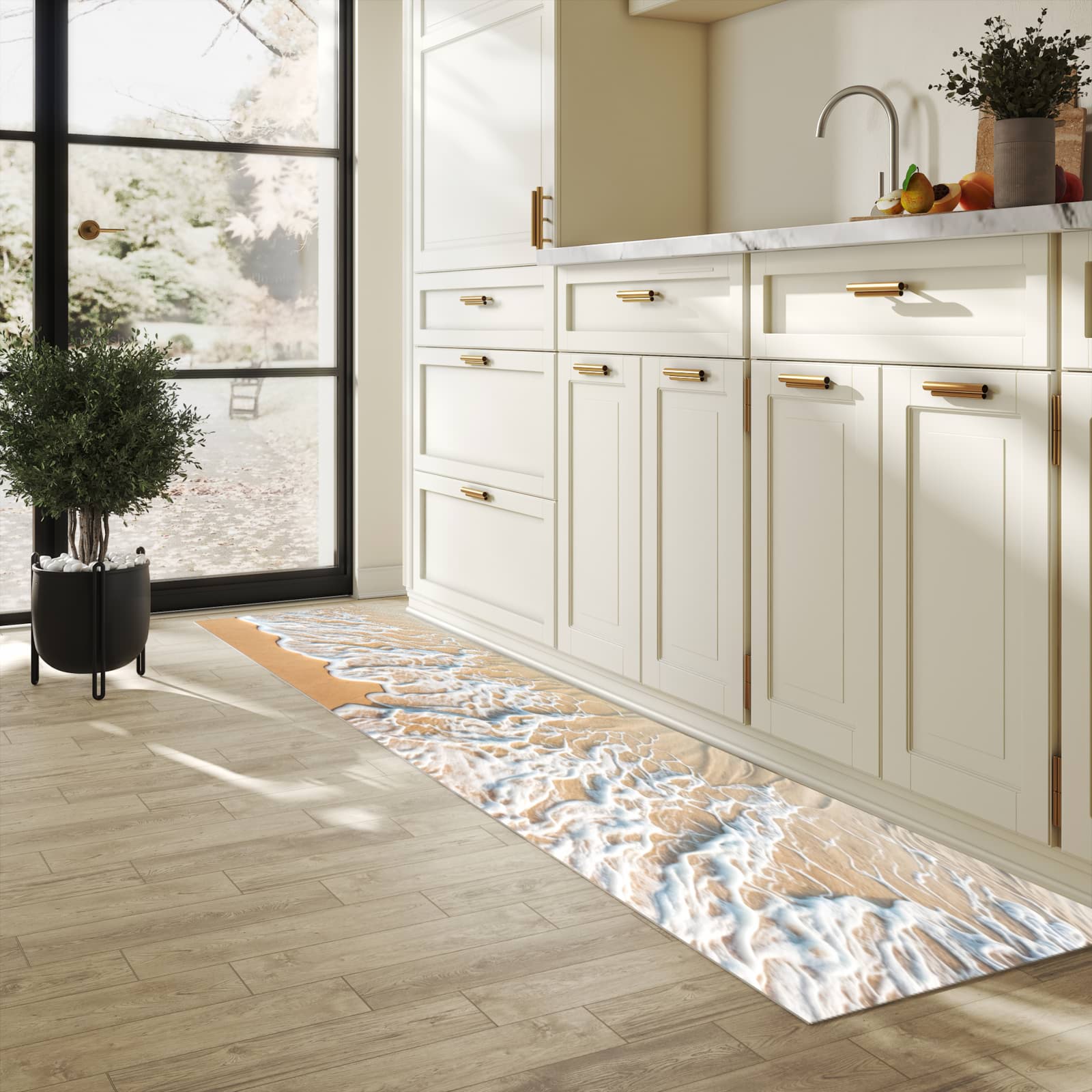 Zeitsparender Küchenteppich mit Motiv Wellen am Strand in heller Küche