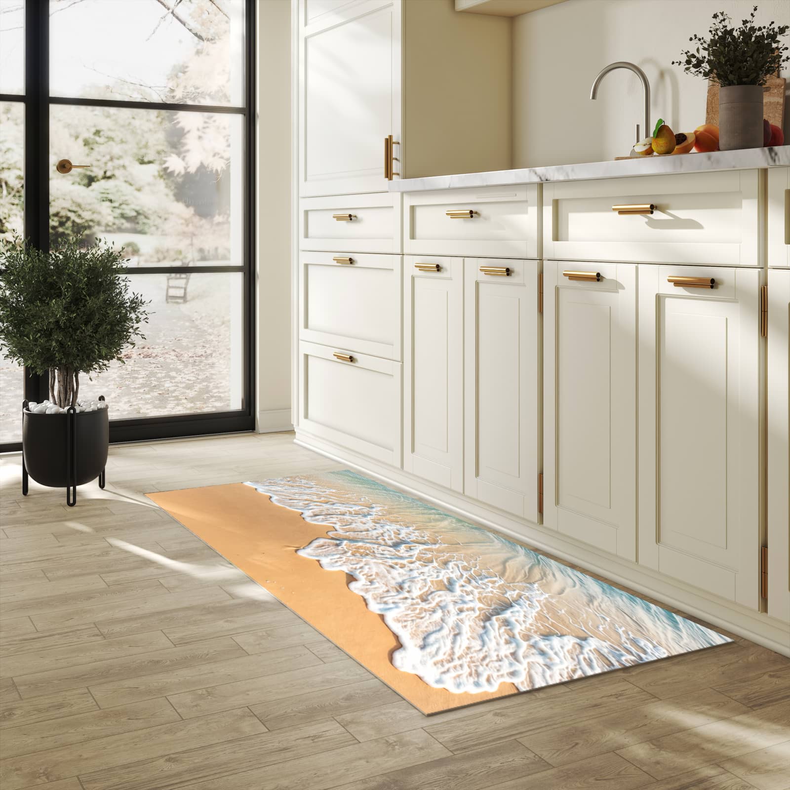 Abriebfester waschbarer Teppich Küche mit Motiv Wellen am Strand in heller Küche