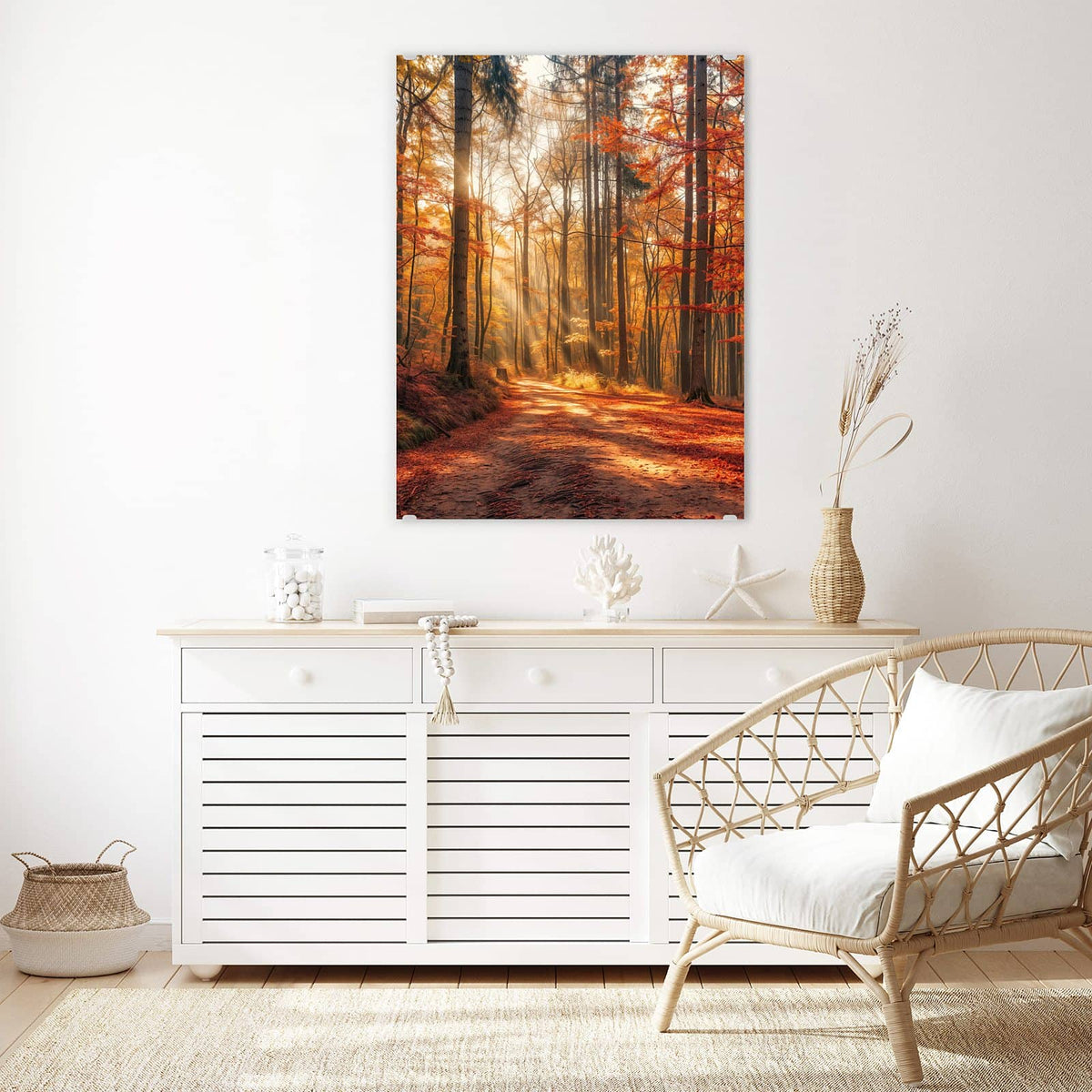 Aufhängung liegt bei – Motiv später wechselbar – Wandbild - Waldweg im Herbstlicht - Hochformat