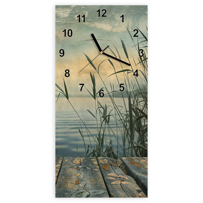Wanduhr Seeufer Abendstimmung aus Glas – Hochformat 30 × 60 cm mit Ziffernblatt Modern