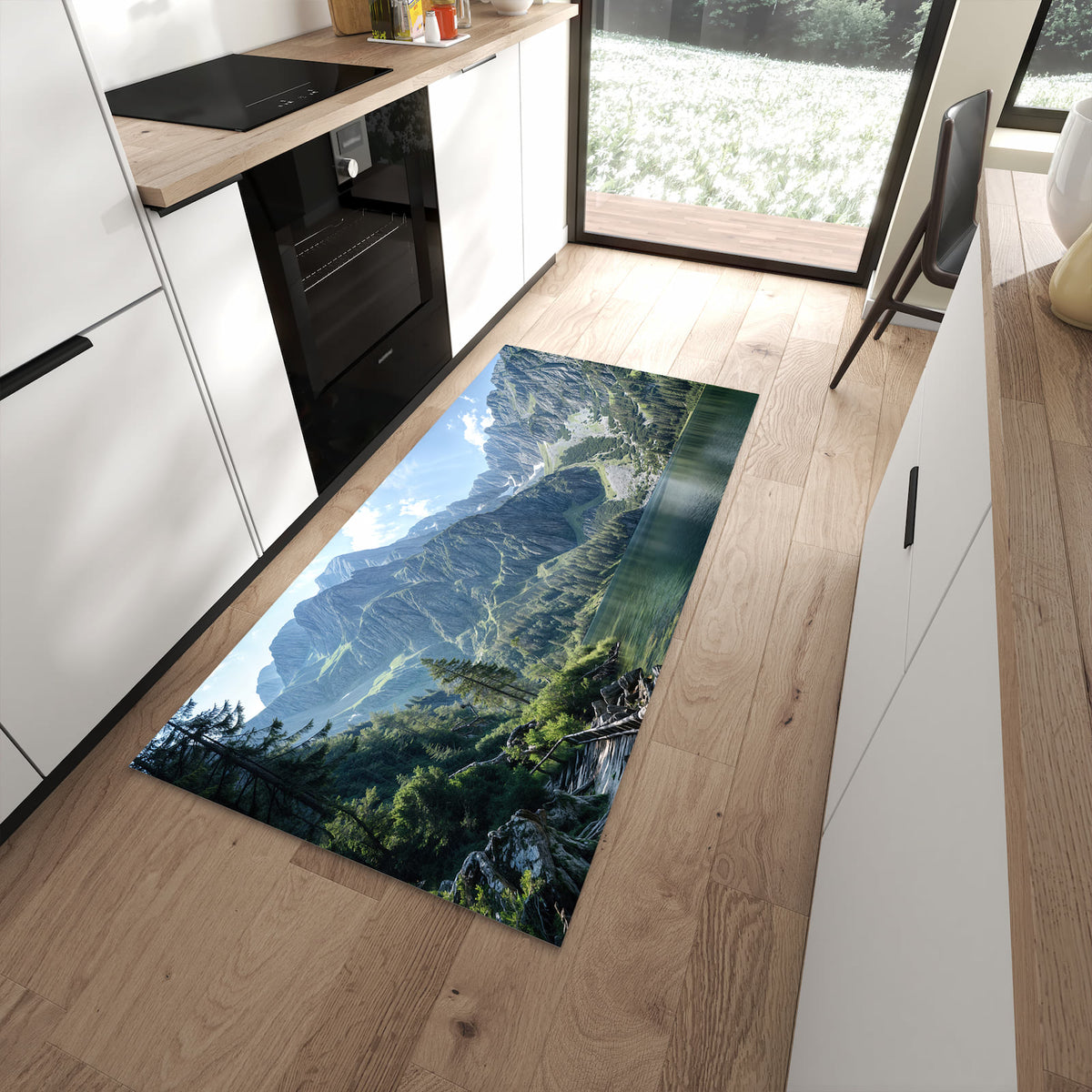 Komfortabler Küchenteppich mit Motiv Berglandschaft See in moderner Küche